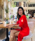 Dating Woman Thailand to Sukhulvit : Pui, 38 years